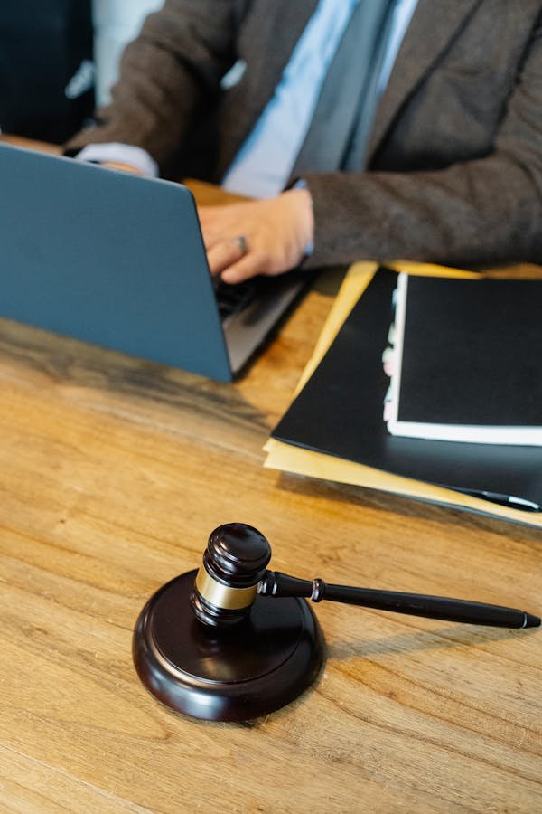 Trouver un avocat en france : l'annuaire juriscore à votre service
