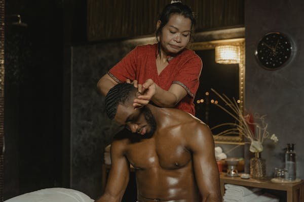 Comparatif des masseurs cervicaux : lequel choisir pour soulager ?